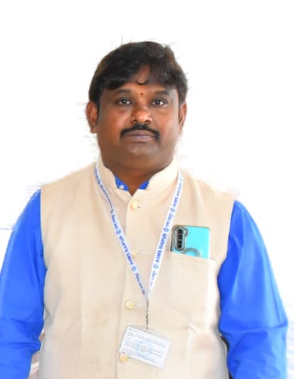 Dr. V. LAKSHMANAKUMAR